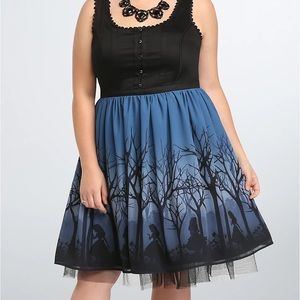 Alice in Wonderland Torrid Dress in Size 22